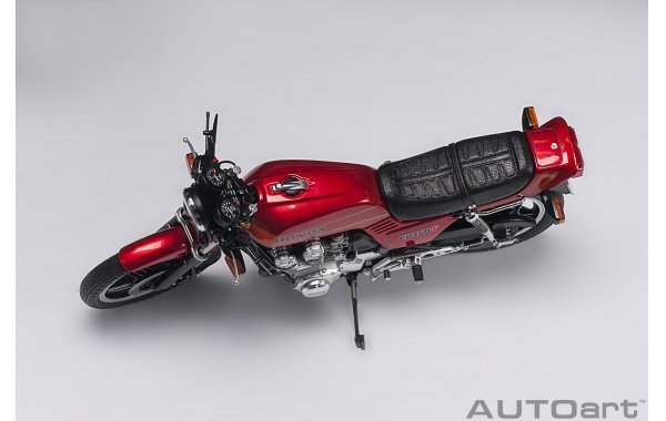 Bild 9 - Honda CB750F Baribari Legend Koma Gun