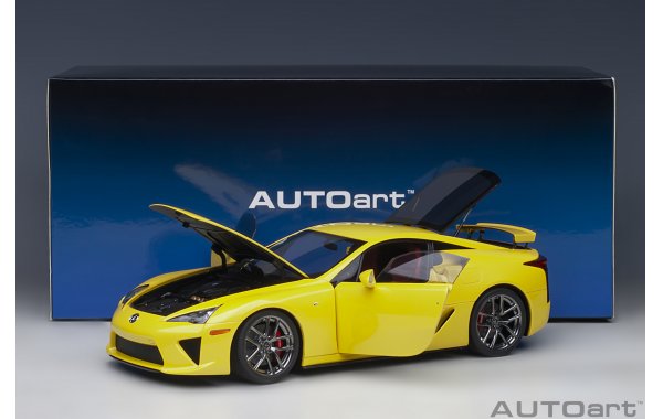 Bild 15 - Lexus LFA 2010 pearl yellow