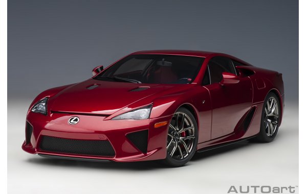 Bild 11 - Lexus LFA 2010 pearl red