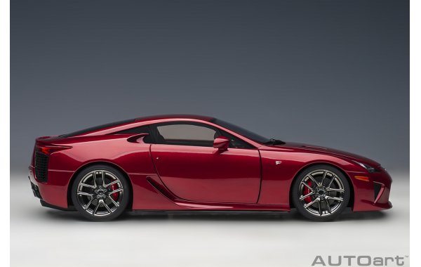 Bild 16 - Lexus LFA 2010 pearl red