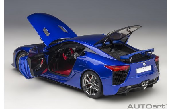 Bild 9 - Lexus LFA Pearl Blue