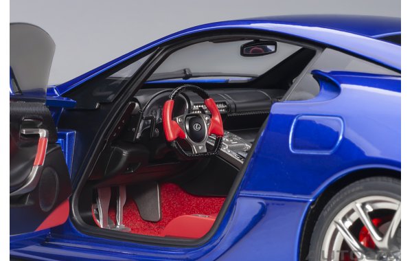 Bild 21 - Lexus LFA Pearl Blue
