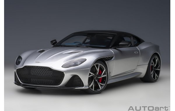 Bild 9 - Aston Martin DBS Superleggera Lightning Silver