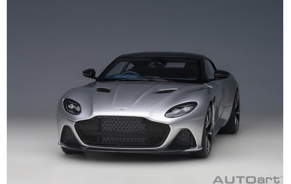 Bild 10 - Aston Martin DBS Superleggera Lightning Silver