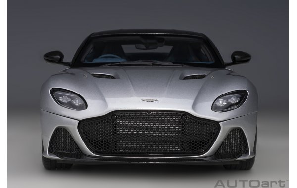 Bild 15 - Aston Martin DBS Superleggera Lightning Silver