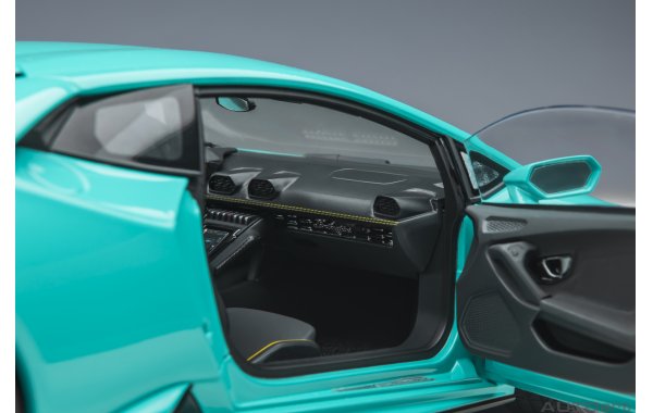 Bild 20 - Lamborghini Huracan Evo Blu Glauco