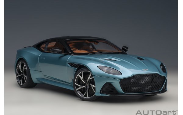 Bild 8 - Aston Martin DBS Superleggera caribbean pearl blue