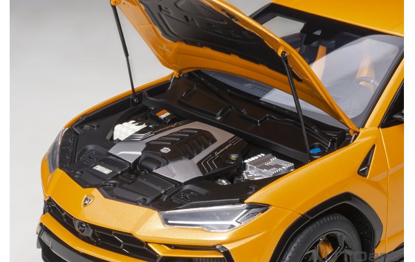Bild 3 - Lamborghini Urus arancio borealis