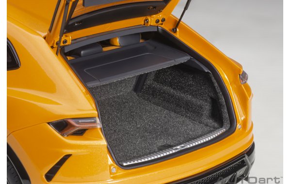 Bild 4 - Lamborghini Urus arancio borealis