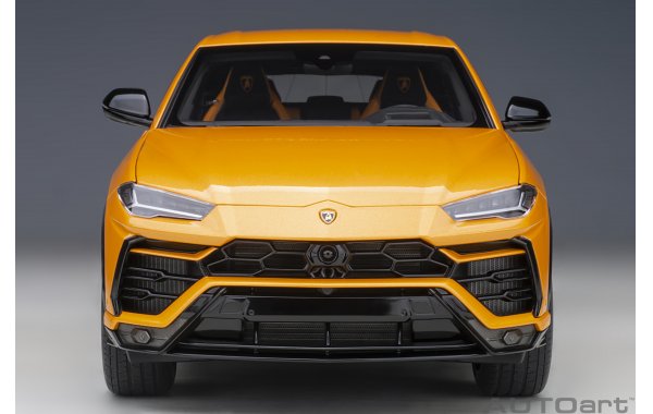 Bild 15 - Lamborghini Urus arancio borealis