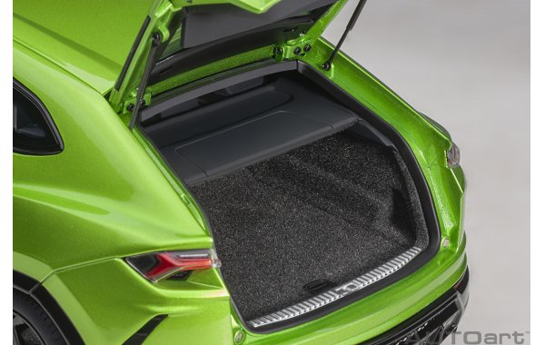 Bild 4 - Lamborghini Urus verde selvans
