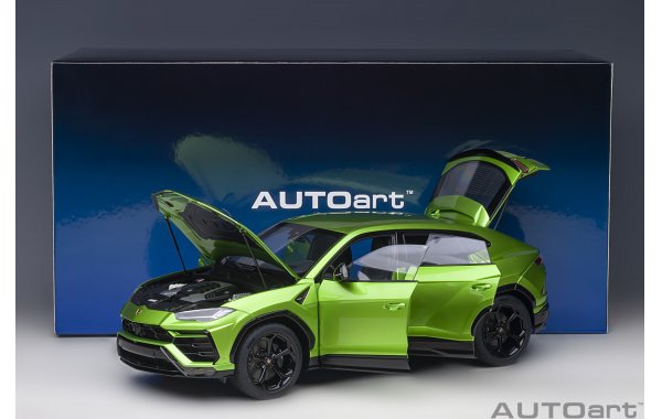 Bild 12 - Lamborghini Urus verde selvans