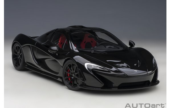 Bild 12 - McLaren P1 2013 fire black