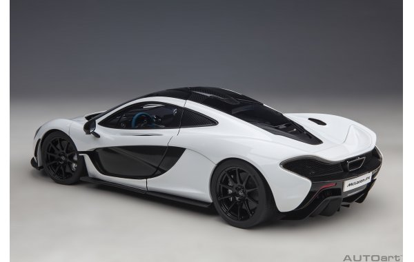 Bild 2 - McLaren P1 2013 alaskan diomond white