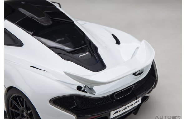 Bild 7 - McLaren P1 2013 alaskan diomond white