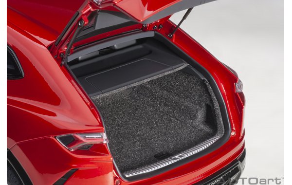 Bild 4 - Lamborghini Urus rosso efesto