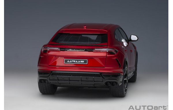 Bild 11 - Lamborghini Urus rosso efesto