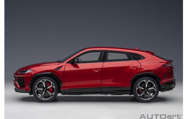 Bild 13 - Lamborghini Urus rosso efesto