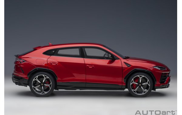 Bild 14 - Lamborghini Urus rosso efesto