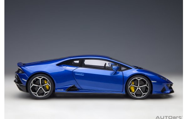 Bild 14 - Lamborghini Huracan Evo Blu Nethuns
