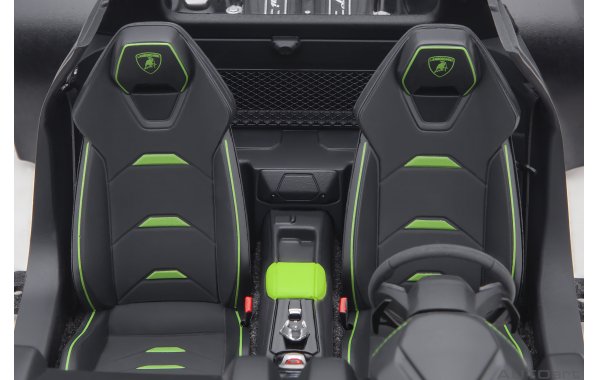 Bild 5 - Lamborghini Huracan Evo verde selvans