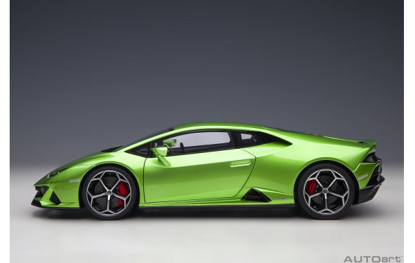 Bild 13 - Lamborghini Huracan Evo verde selvans