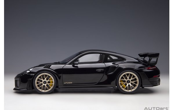 Bild 13 - Porsche 911 GT2 RS 991.2 Weissach Package