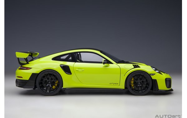 Bild 14 - Porsche 911 GT2 RS Weissach Package 2017