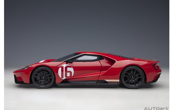 Bild 13 - Ford GT 2022 Heritage Edition Alan Mann red