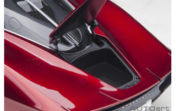 Bild 9 - McLaren Speedtail Hyper GT Fahrzeug