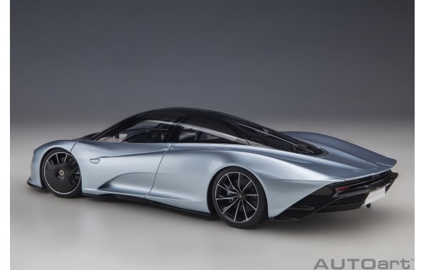 Bild 2 - McLaren Speedtail Hyper GT Fahrzeug