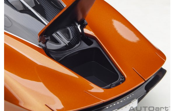Bild 9 - McLaren Speedtail Hyper GT Fahrzeug