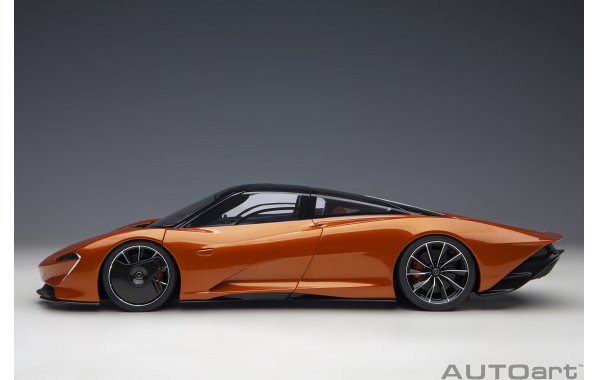 Bild 13 - McLaren Speedtail Hyper GT Fahrzeug