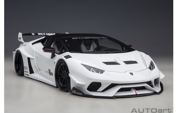 Bild 8 - Liberty Walk LB Silhouette works Huracan GT 2019