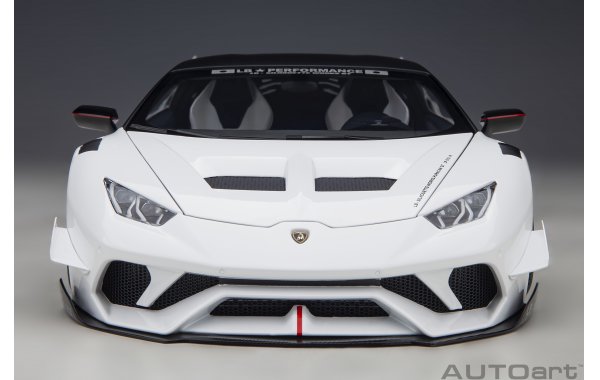 Bild 15 - Liberty Walk LB Silhouette works Huracan GT 2019