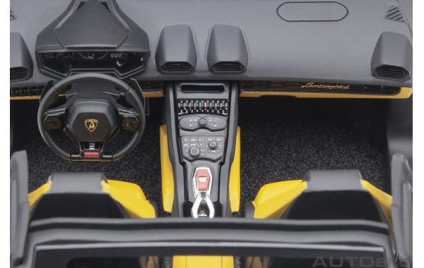 Bild 6 - Liberty Walk LB Silhouette works Huracan GT 2019