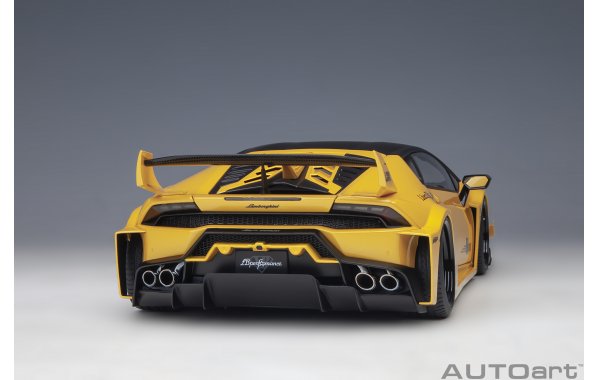 Bild 11 - Liberty Walk LB Silhouette works Huracan GT 2019