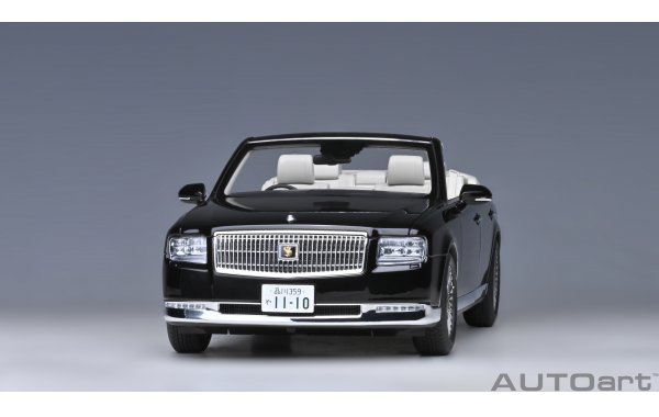 Bild 3 - Toyota Century Convertible 2019