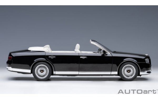 Bild 6 - Toyota Century Convertible 2019