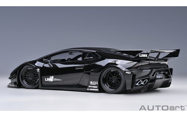 Bild 2 - Liberty Walk LB Silhouette works Huracan GT black