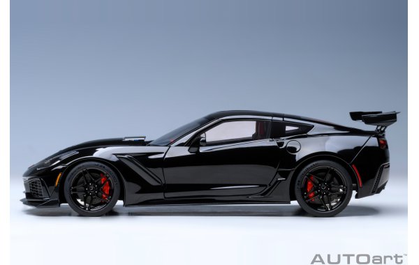 Bild 13 - Chevrolet Corvette C7 ZR1 2019 gloss black