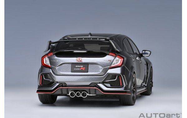 Bild 11 - Honda Civic Type R (FK8) polished metal metallic