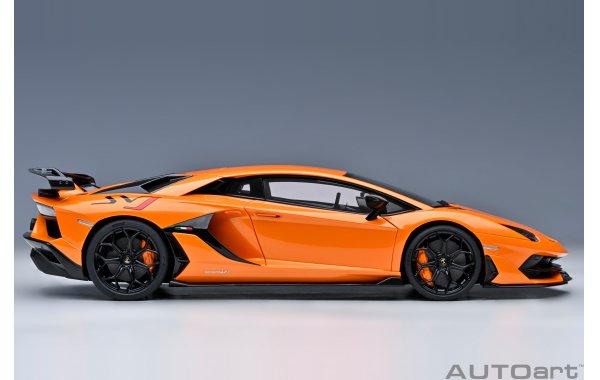 Bild 14 - Lamborghini Aventador SVJ arancio atlas