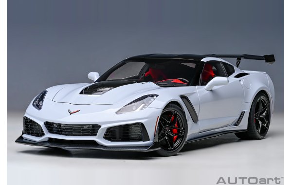 Bild 9 - Chevrolet Corvette C7 ZR1 ceramic matrix grey metallic