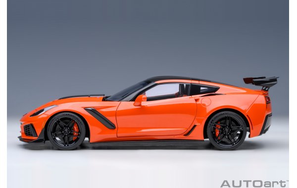 Bild 13 - Chevrolet Corvette C7 ZR1 sebring orange