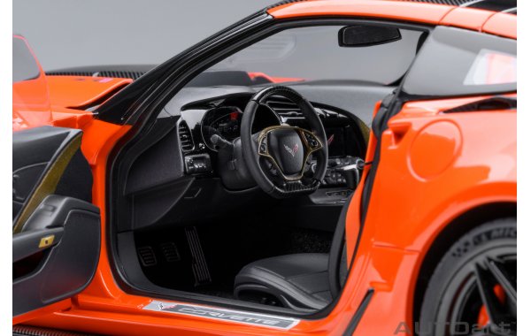 Bild 19 - Chevrolet Corvette C7 ZR1 sebring orange