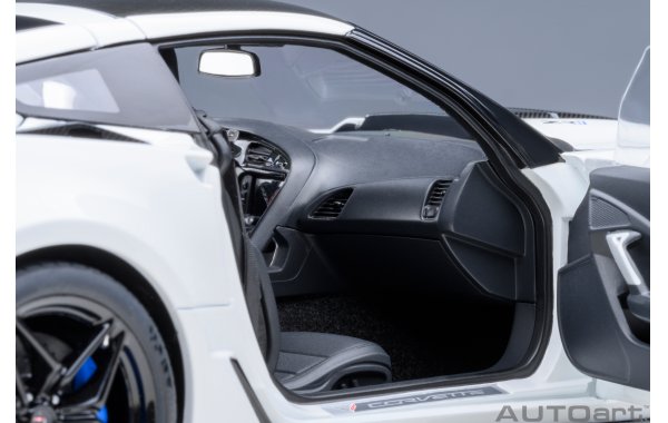 Bild 20 - Chevrolet Corvette C7 ZR1 2019 gloss black