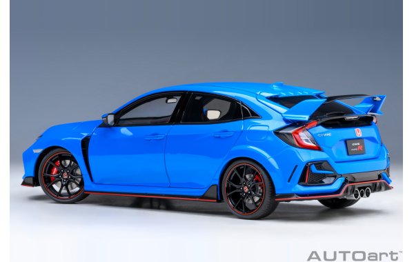 Bild 2 - Honda Civic Type R (FK8) racing blue pearl