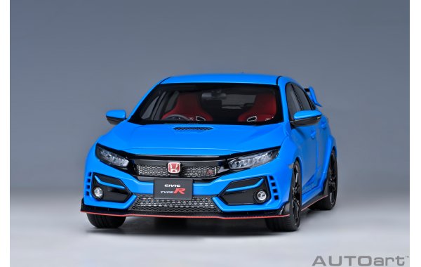 Bild 10 - Honda Civic Type R (FK8) racing blue pearl