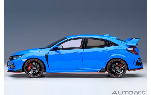 Bild 13 - Honda Civic Type R (FK8) racing blue pearl